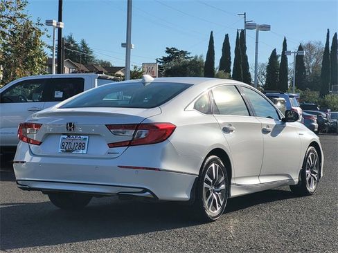 Used 2022 Honda Accord EX-L image 6