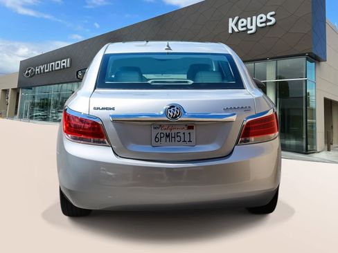Used 2011 Buick LaCrosse CXL FWD image 6