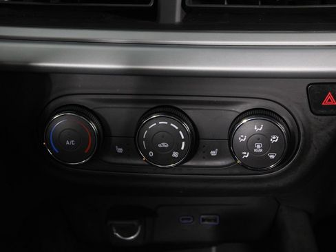 Used 2024 Chevrolet Trax RS w/ Driver Confidence Package FWD image 20