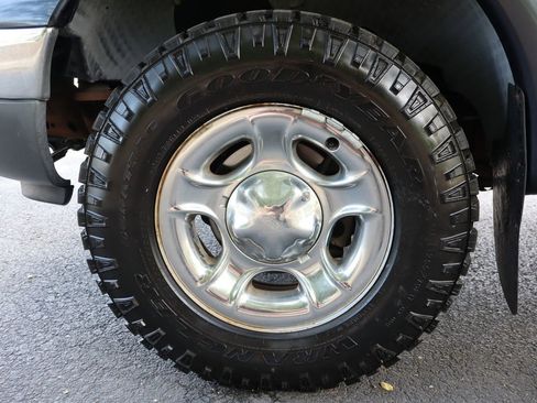 Used 1999 Ford F150 XLT AWD/4WD image 39