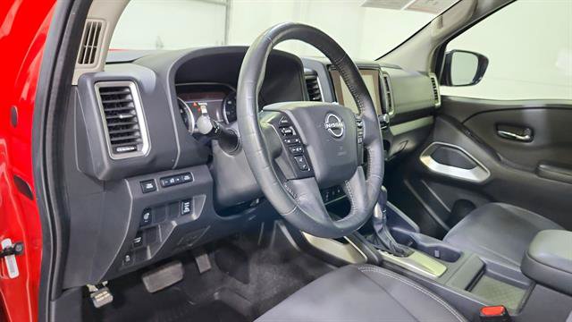 Used 2022 Nissan Frontier SV RWD image 10