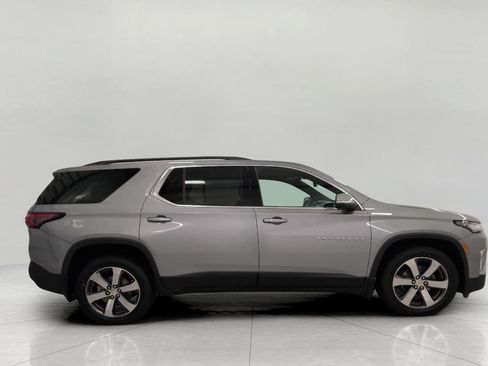 Certified 2023 Chevrolet Traverse LT w/ LT Premium Package AWD/4WD image 11