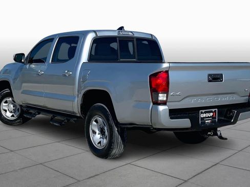 Used 2023 Toyota Tacoma SR image 12