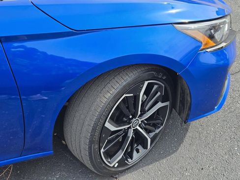 Used 2025 Nissan Altima 2.5 SR image 6