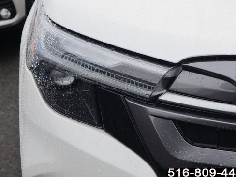 Used 2025 Subaru Forester Limited image 6