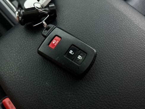 Used 2023 Toyota Tacoma TRD Pro AWD/4WD image 40