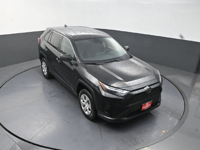 Used 2025 Toyota RAV4 LE AWD/4WD image 23