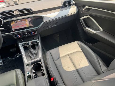 Used 2024 Audi Q3 2.0T Premium Plus w/ Premium Plus Package image 15