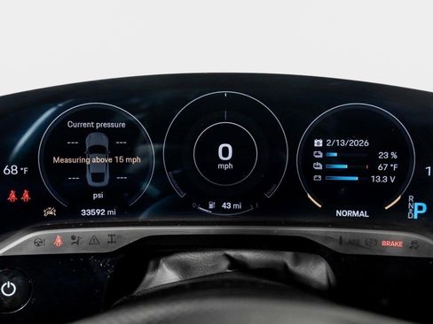 Used 2020 Porsche Taycan Turbo S w/ Premium Package AWD/4WD image 33