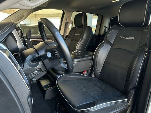 Used 2024 RAM 2500 Laramie image 13