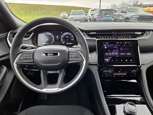 New 2026 Jeep Grand Cherokee L Laredo AWD/4WD image 16