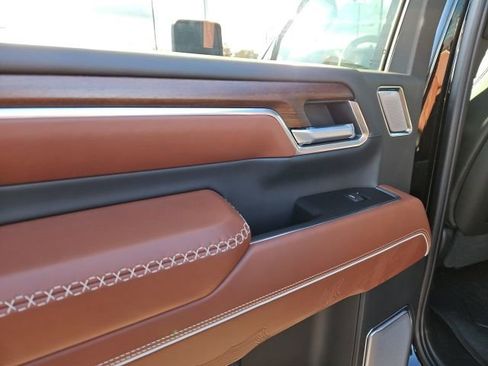 New 2026 GMC Sierra 3500 Denali Ultimate AWD/4WD image 19