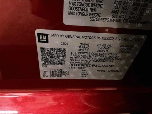 Used 2021 GMC Sierra 1500 AT4 w/ AT4 Premium Package AWD/4WD image 34