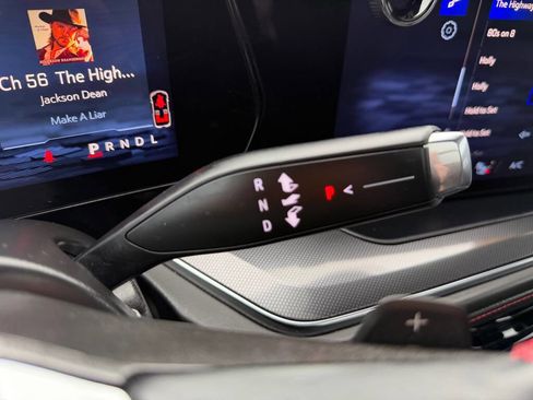 Used 2025 Chevrolet Suburban RST w/ Comfort Package image 22