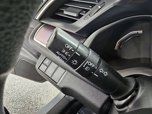 Used 2016 Honda Civic EX-T image 28