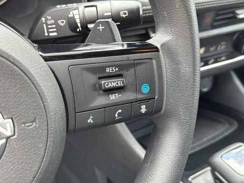 Certified 2023 Nissan Rogue SV AWD/4WD image 31