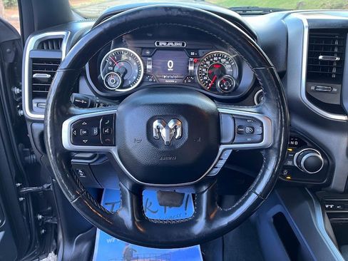 Used 2019 RAM 1500 Big Horn image 12