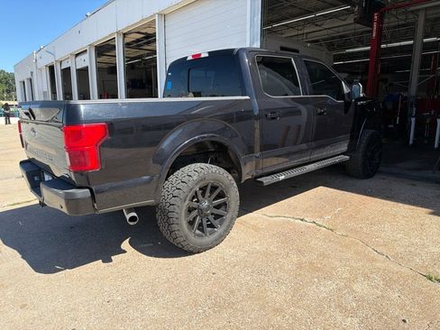 Used 2020 Ford F150 Lariat w/ Equipment Group 502A Luxury AWD/4WD image 3