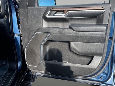 Used 2022 Chevrolet Silverado 1500 LT image 17