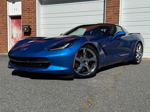 Used 2014 Chevrolet Corvette Stingray Coupe w/ 3LT Preferred Equipment Group image 2