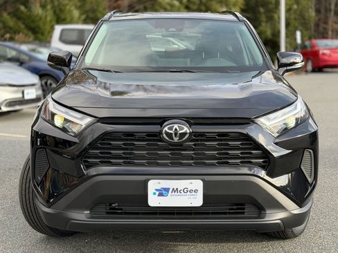 New 2025 Toyota RAV4 XLE w/ Convenience Package image 2