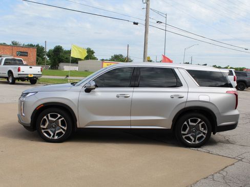 Used 2025 Hyundai Palisade SEL FWD image 9