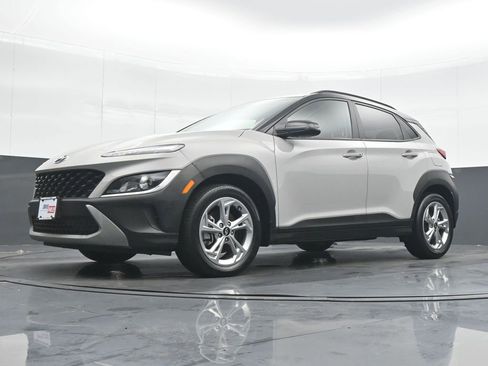 Used 2023 Hyundai Kona SEL w/ Cargo Package image 17