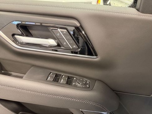 New 2026 GMC Yukon XL Denali w/ Sun & Power Step Package image 19