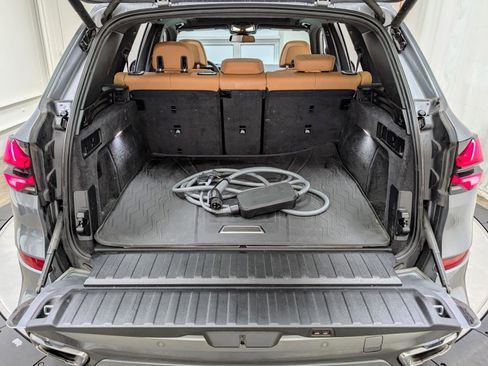 Used 2025 BMW X5 xDrive50e w/ M Sport Package image 20