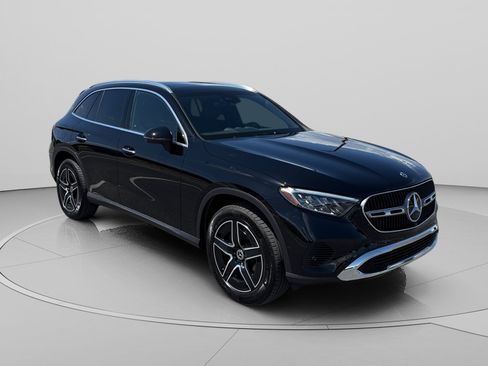 Certified 2026 Mercedes-Benz GLC 300 4MATIC image 8