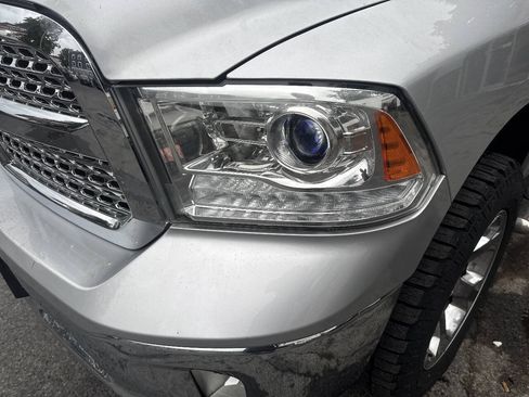 Used 2017 RAM 1500 Laramie AWD/4WD image 25