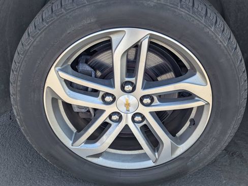 Used 2016 Chevrolet Equinox LTZ w/ Enhanced Convenience Package AWD/4WD image 13