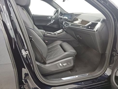Used 2026 BMW X6 xDrive40i image 10