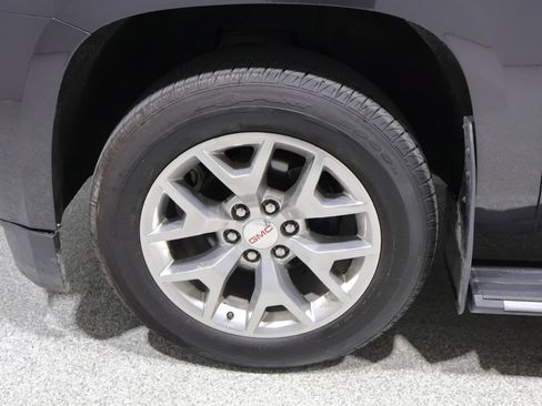 Used 2015 Chevrolet Suburban LTZ AWD/4WD image 8