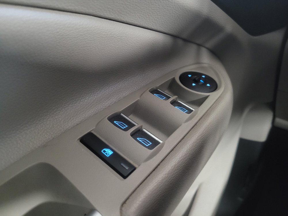 Used 2019 Ford Escape SEL FWD image 27