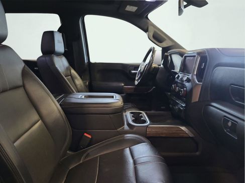 Used 2019 Chevrolet Silverado 1500 High Country image 15