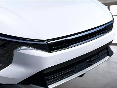 Used 2025 Kia K4 EX FWD image 29