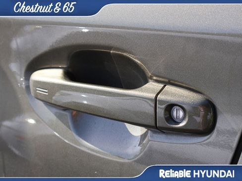Used 2025 Subaru Ascent Premium AWD/4WD image 23