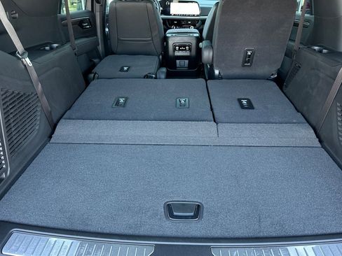 New 2026 Chevrolet Tahoe Premier RWD image 16