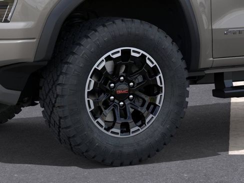 New 2026 GMC Canyon AT4 AWD/4WD image 9