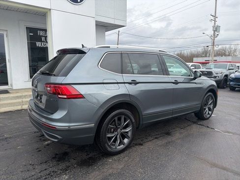 Used 2022 Volkswagen Tiguan SE image 4