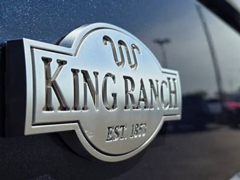 Used 2019 Ford F350 4x4 Crew Cab Super Duty image 12