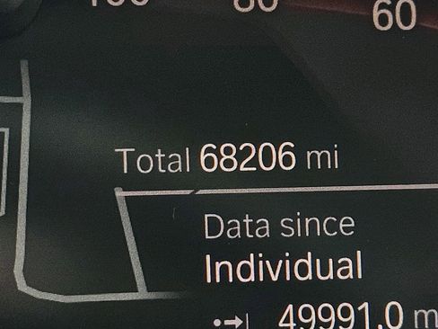 Used 2022 BMW X7 xDrive40i w/ Executive Package image 29