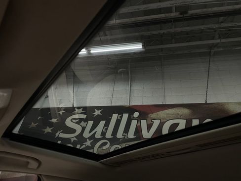 Used 2010 Mercedes-Benz C 300 4MATIC Sedan image 40