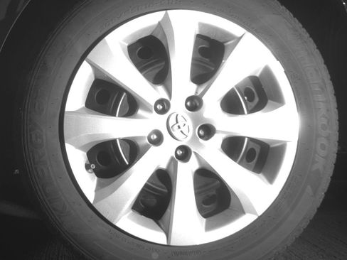 Used 2025 Toyota Corolla LE FWD image 14