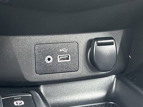 Certified 2022 Nissan Rogue Sport SL w/ Premium Package image 6