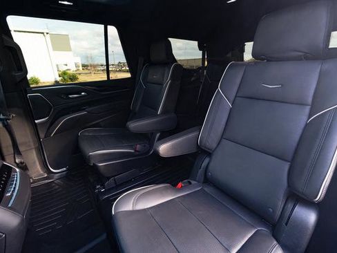 Used 2023 Cadillac Escalade Sport image 22