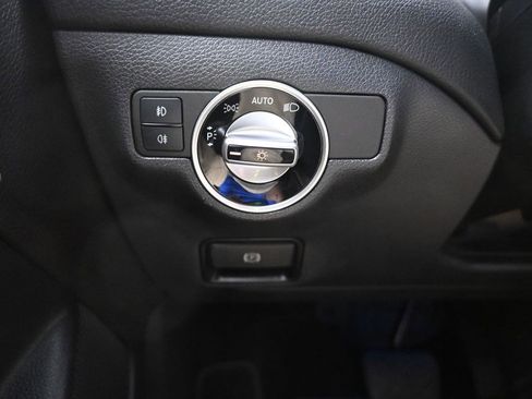 Used 2020 Mercedes-Benz GLA 250 4MATIC image 15