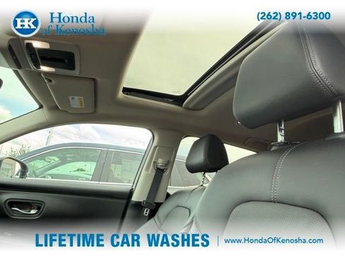 Used 2024 Honda HR-V EX-L image 5