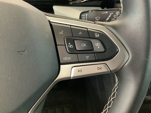 Used 2025 Volkswagen Taos S AWD/4WD image 24